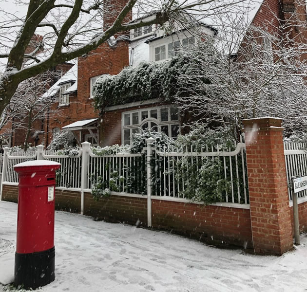 Postbox in the snow in Bedford Park. Picture: Vas James
