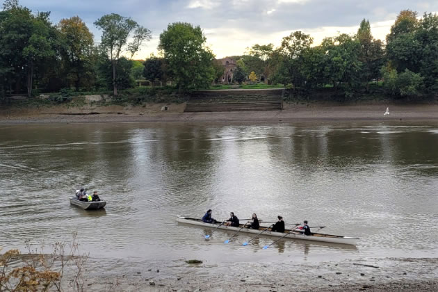 Donation Provides Boost for Rowing at Chiswick School