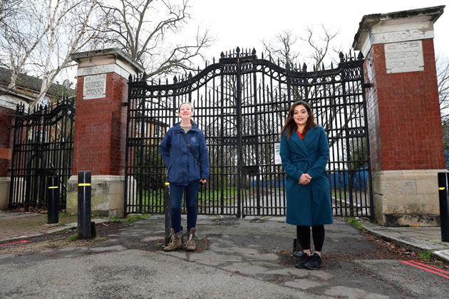 Kathleen Healy of the Dukes Meadows Trust and Cllr Chaudhary at the gates