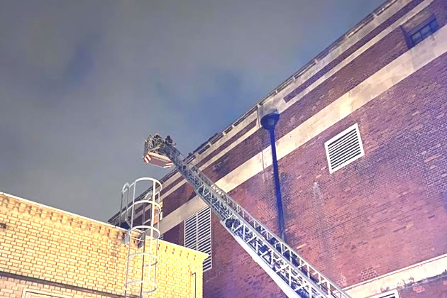 Turntable ladder called from Paddington to make rescue
