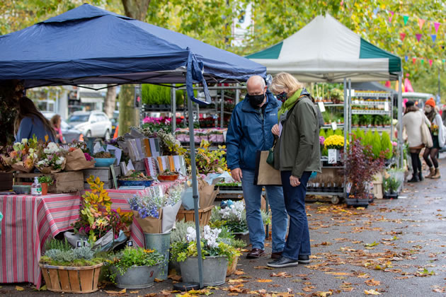 Chiswick Flower Market. Picture: Anna Kunst 