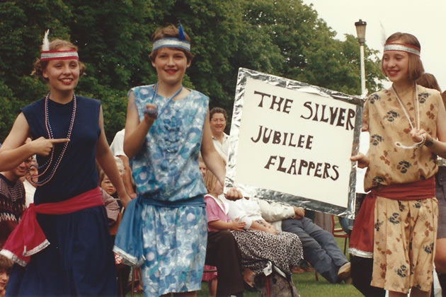 Fancy dress will still be a part of this year's Bedford Park Festival 