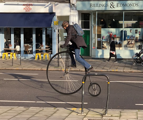 Jeremy Vine Cycles His New 'Bike' In Chiswick 