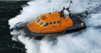 picture of lifeboat on the river 