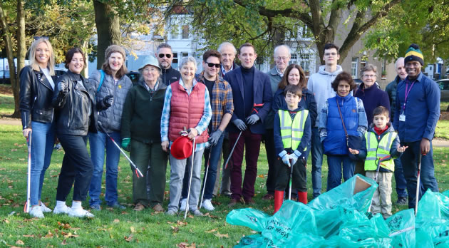 Chiswick clean up crew 