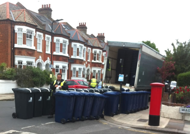 picture of wheeled bins arriving to Bedford Park on delivery truck 