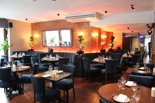 Rendezvous restaurant in Chiswick's stylish and welcoming dining room