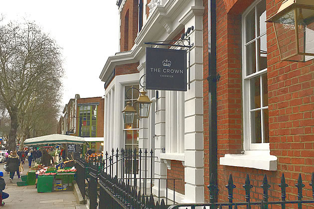 The Crown on Chiswick High Road