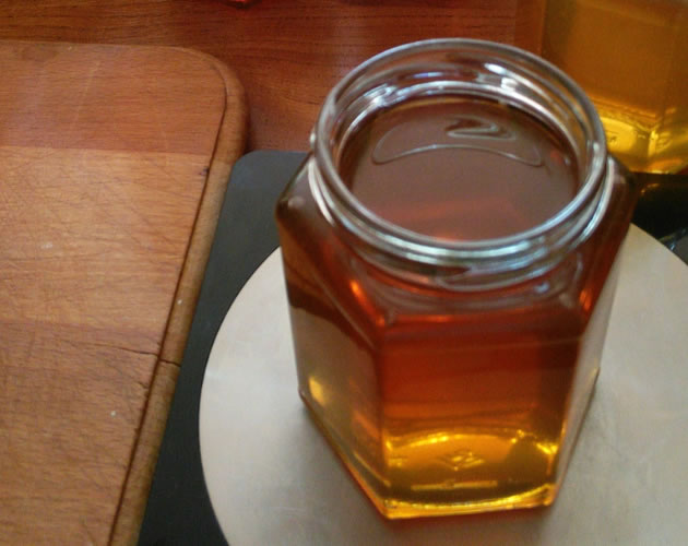 Horse Chestnuts lead to darker honey 