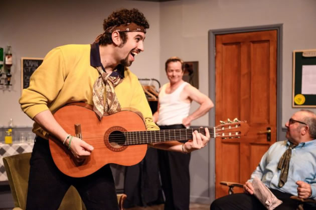 Max Kinder is riveting as Alex 