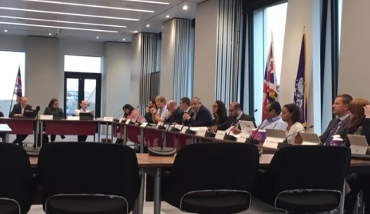 councillors at cabinet meeting 