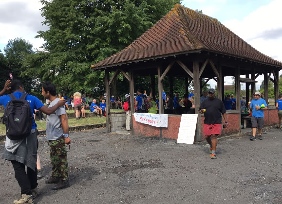 image of the people attending Refugee Tales walk 